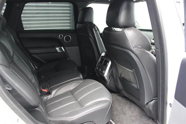 2018 Land Rover Range Rover Sport HSE Diesel Carousel 8