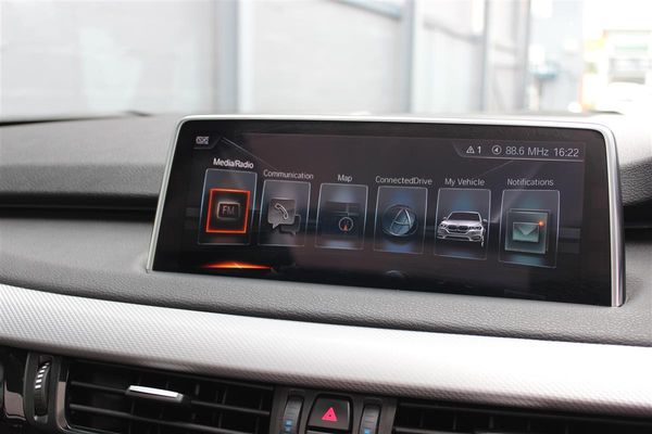 2017 BMW X5 xDrive 35d M Sport Carousel 13