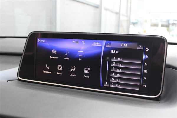 2017 Lexus RX 450h Version L Carousel 14