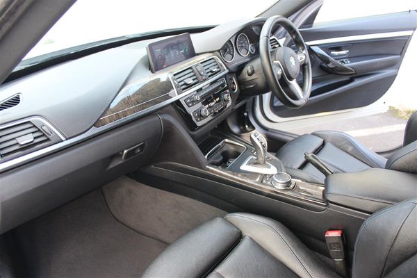 2017 BMW 320i M Sport GT Facelift Carousel 9