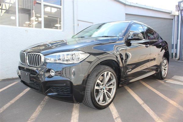 2017 BMW X6 50i M Sport Massive Spec Carousel 2