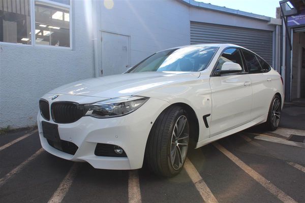 2017 BMW 320i M Sport GT Facelift Carousel 2