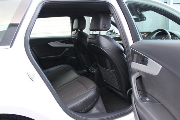 2019 Audi A4 Avant 40TFSI S Line Carousel 8