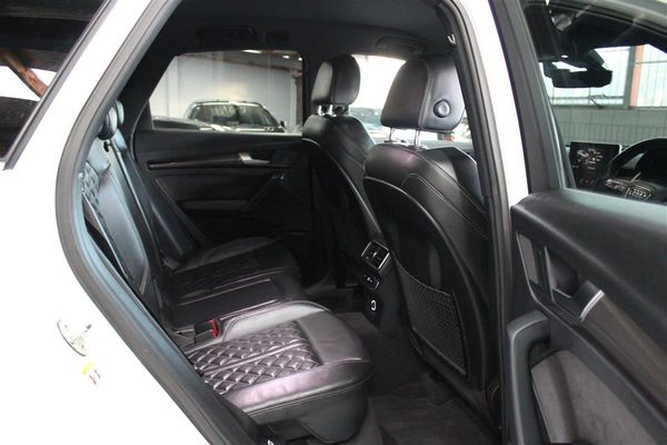 2018 Audi SQ5 Carousel 8