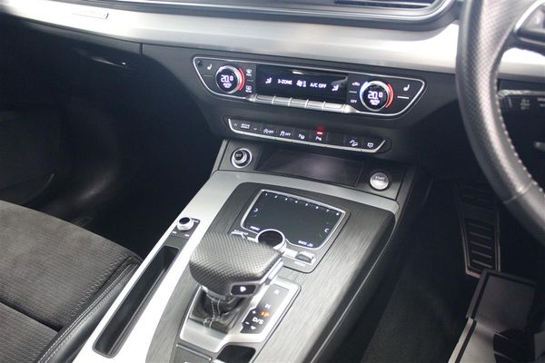 2020 Audi Q5 40TDI S Line Quattro Carousel 16