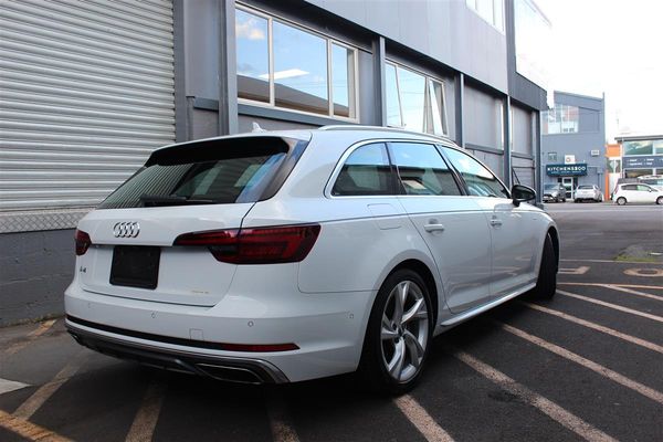 2019 Audi A4 Avant 40TFSI S Line Carousel 5
