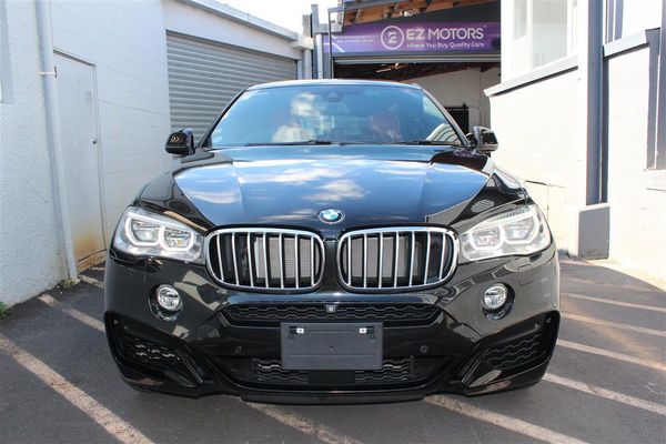 2017 BMW X6 50i M Sport Massive Spec Carousel 1