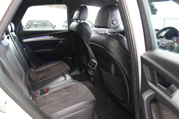 2019 Audi Q5 40TDI Quattro S Line Carousel 9