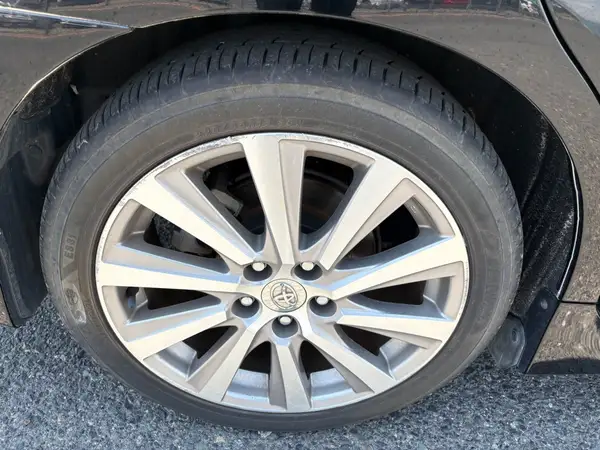 2013 Toyota Sai Carousel 4