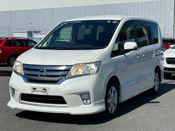 2012 Nissan Serena Carousel 9