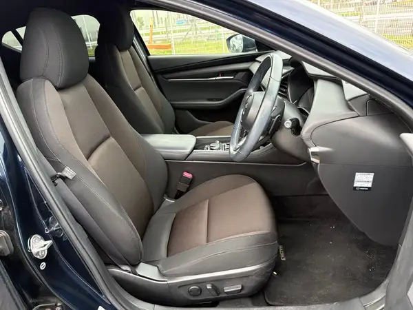 2019 Mazda 3 20S FASTBACK SPORT Touring Selection Carousel 4