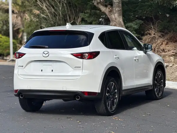 2017 Mazda CX-5 Carousel 6