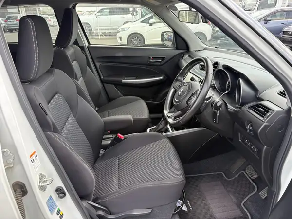 2017 Suzuki Swift HYBRID RS SPORTS Carousel 3
