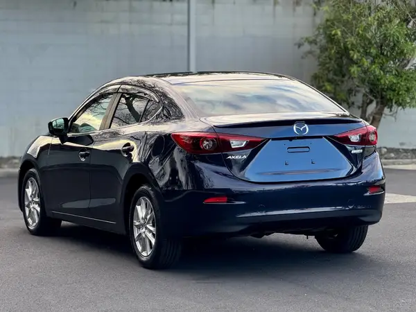2013 Mazda Axela Carousel 4
