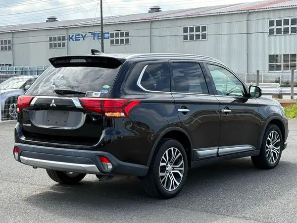 2017 Mitsubishi Outlander 20G Safety Package 7 Seater Carousel 8