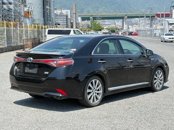 2013 Toyota Sai Carousel 6