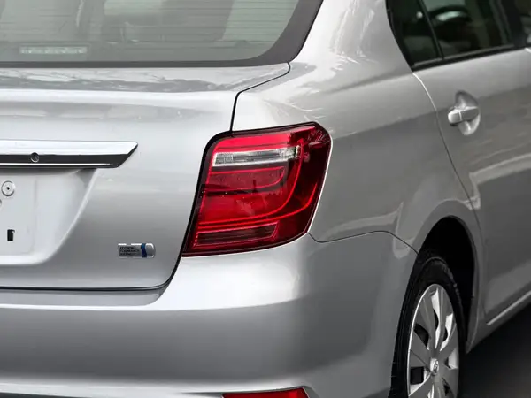 2016 Toyota Corolla Carousel 2