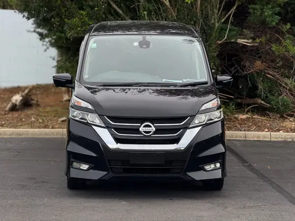 2017 Nissan Serena HYBRID Carousel 7