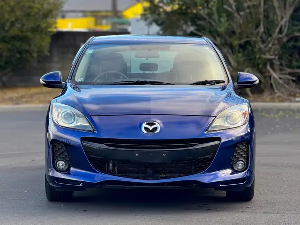 2013 Mazda Axela 20S Sports Carousel 7