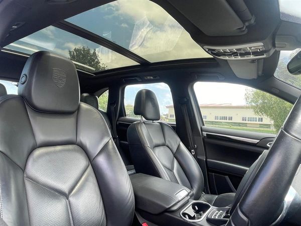 2013 Porsche Cayenne S Carousel 15