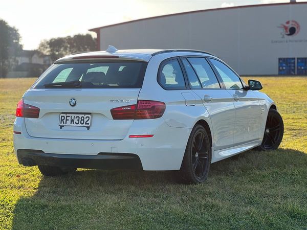 2016 BMW 523D !! FAMILY CAR !! LOW KMS !! Carousel 2