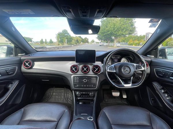 2015 Mercedes-Benz CLA 250 4MATIC Carousel 8