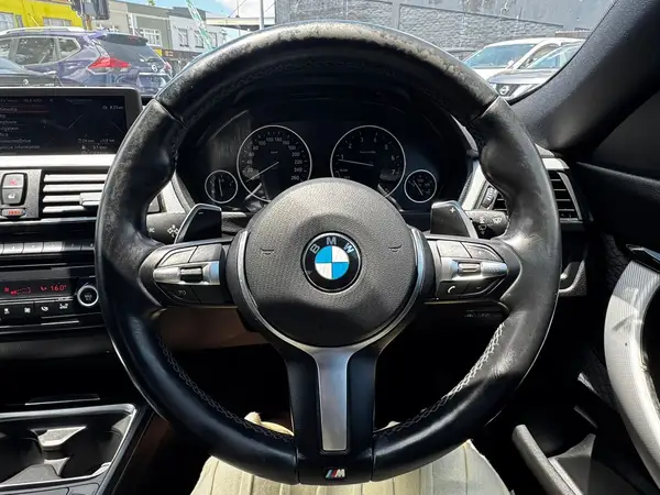 2014 BMW 320i I GRANTURISMO M-SPORT Carousel 11