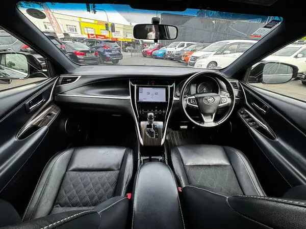 2014 Toyota Harrier ELEGANCE Carousel 11
