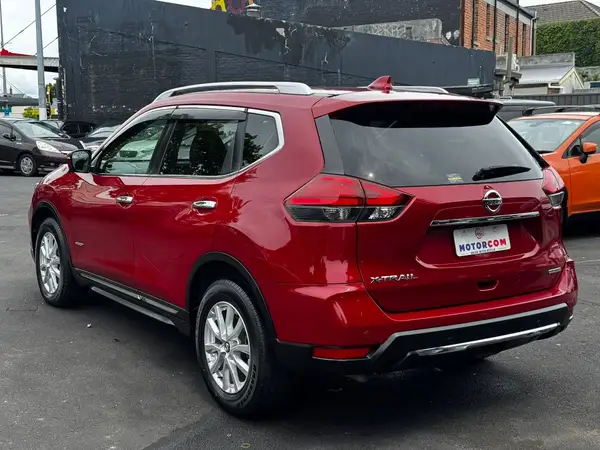 2018 Nissan X-Trail 20XI HYBRID Carousel 16