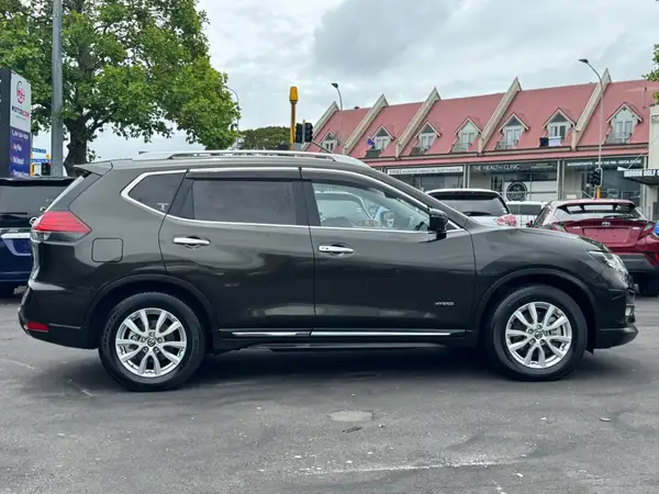 2020 Nissan X-Trail 20XI HYBRID Carousel 16