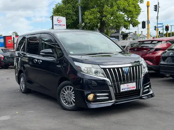 2015 Toyota Esquire HYBRID GI Carousel 17
