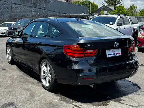 2014 BMW 320i I GRANTURISMO M-SPORT Carousel 4