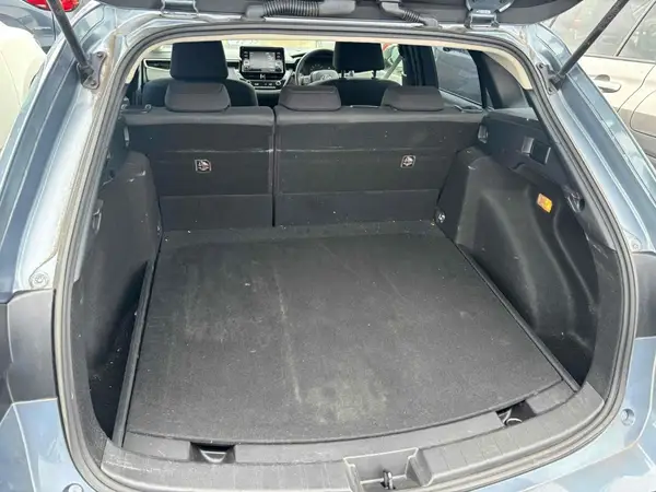 2020 Toyota Corolla TOURING HYBRID G-X Carousel 4