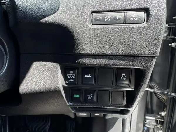 2017 Nissan X-Trail 20X Carousel 4