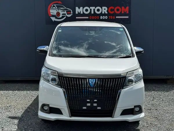 2017 Toyota Esquire HYBRID GI BLACK TALERED Carousel 12