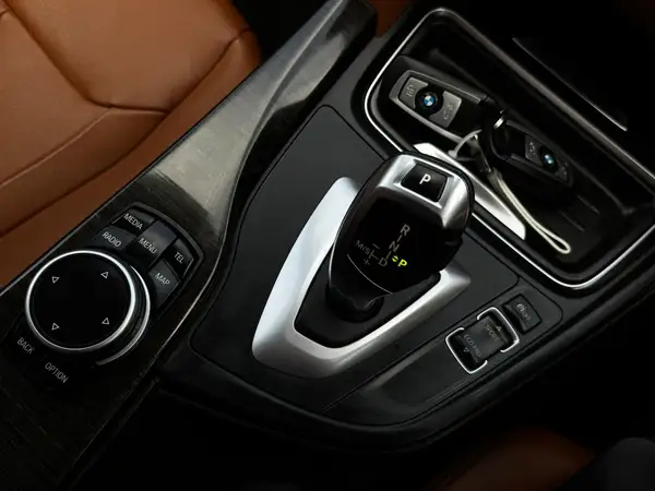2014 BMW 320i 3 SERIES Carousel 5