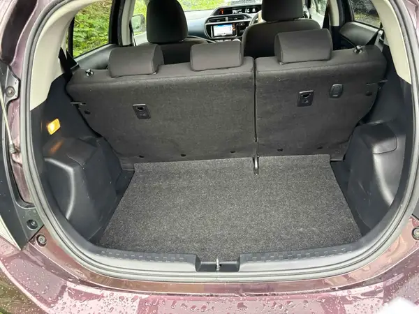 2016 Toyota Aqua S Carousel 2