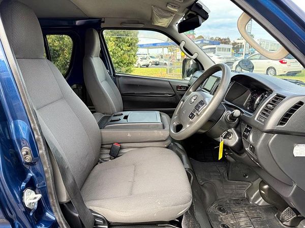 2020 Toyota Hiace DX GL Carousel 3