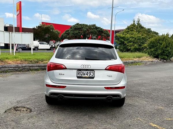 2010 Audi Q5 Carousel 13