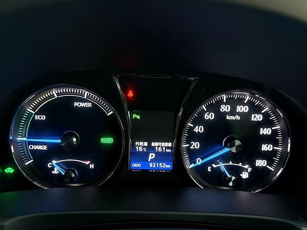 2013 Toyota Crown Royal Saloon Carousel 4