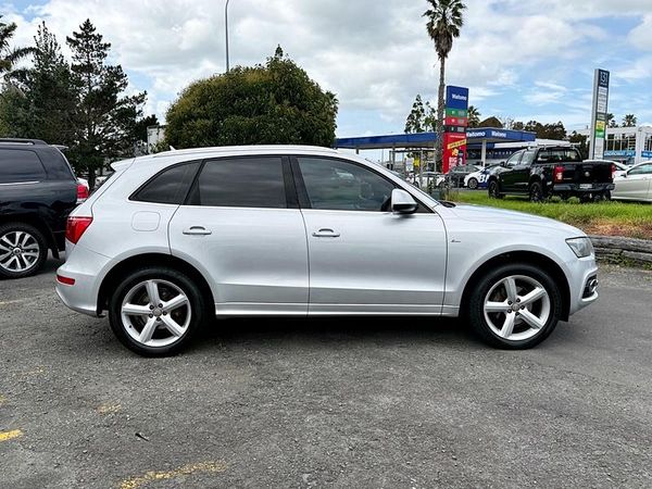 2010 Audi Q5 Carousel 11