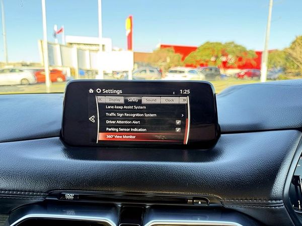 2019 Mazda CX-8 25S L Package Carousel 9