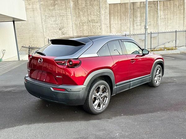2021 Mazda MX-30 e-Skyactiv G Carousel 14