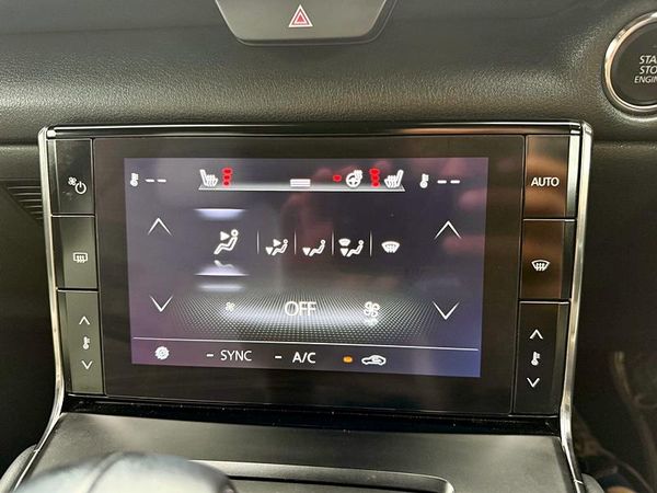 2021 Mazda MX-30 e-Skyactiv G Carousel 6