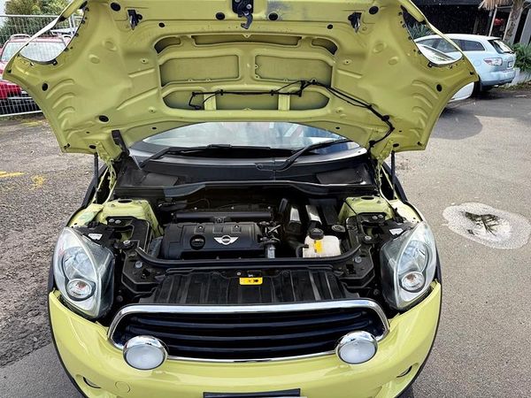 2012 Mini Cooper CROSSOVER Carousel 4