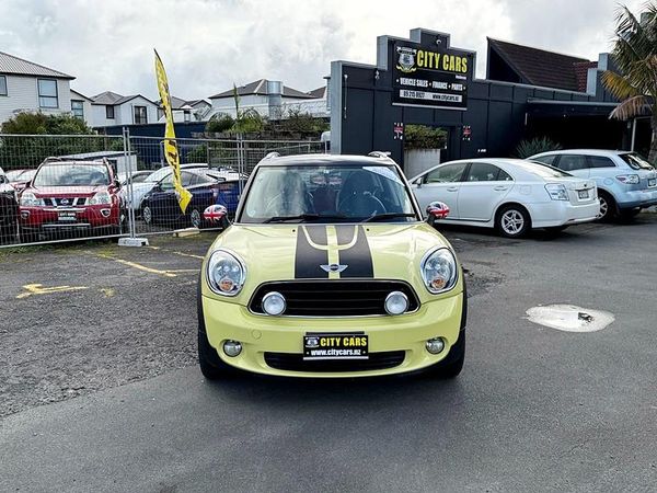 2012 Mini Cooper CROSSOVER Carousel 11