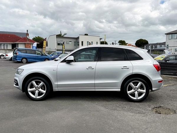 2010 Audi Q5 Carousel 15