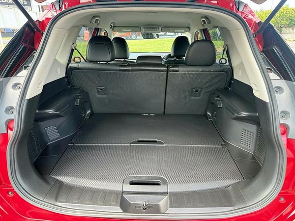 2016 Nissan X-Trail Pure Drive Carousel 2