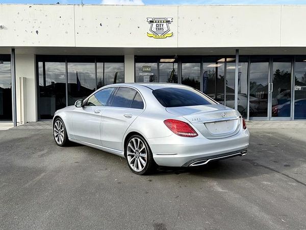2014 Mercedes-Benz C 250 Bluetec Carousel 15
