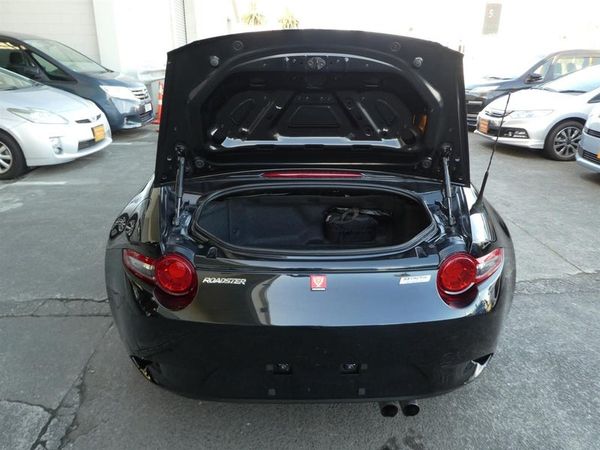 2016 Mazda Roadster S SPECIAL PACKAGE Carousel 7